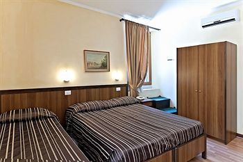 Trastevere Hotel Cisterna Roma Exterior foto