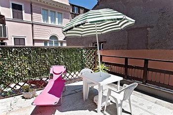 Trastevere Hotel Cisterna Roma Exterior foto